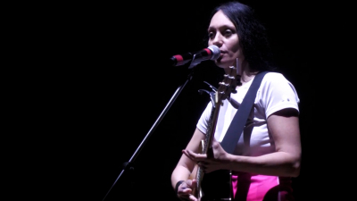 Певица Мара провела концерты в Крыму для мобилизованных военнослужащих