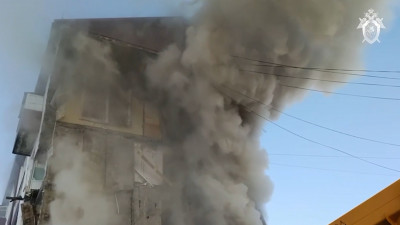 МЧС направило еще 26 спасателей на место взрыва в Сахалине