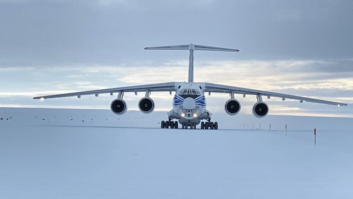 Аэродром в Антарктиде назвали в честь петербургского «Зенита» - tvspb.ru