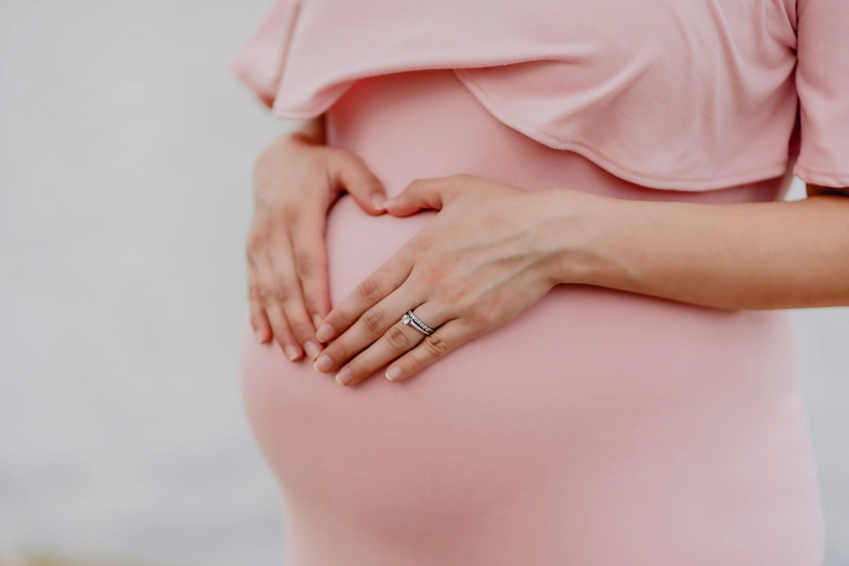 Размер пособия для беременных женщин увеличат - tvspb.ru
