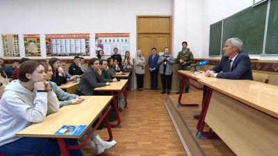 Сергей Крикалёв рассказал студентам «Военмеха», кого берут в космонавты