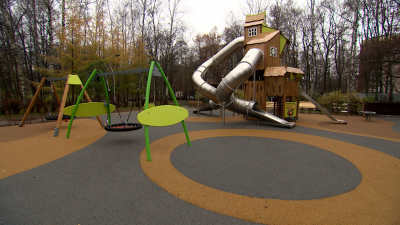 В Петербурге муниципалитеты благоустроили 169 детских площадок благодаря городским субсидиям
