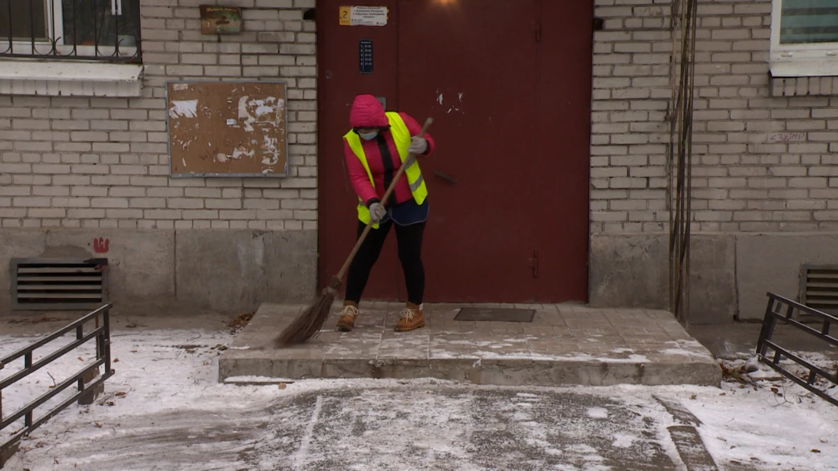 Работу 200 управляющих компаний проверили в Петербурге за новогодние праздники - tvspb.ru