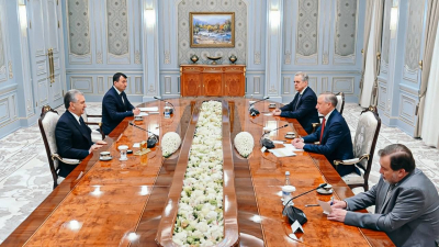 Александр Беглов встретился с президентом Узбекистана