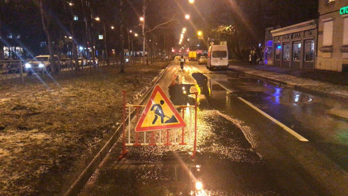 Семь зданий в Невском районе переведут на резервное водоснабжение из-за прорыва на улице Бабушкина - tvspb.ru