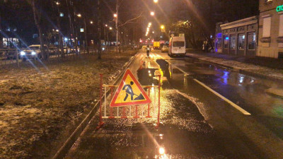 Семь зданий в Невском районе переведут на резервное водоснабжение из-за прорыва на улице Бабушкина