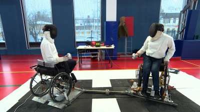 Паралимпийцы провели занятия с военнослужащими-пациентами ВМА