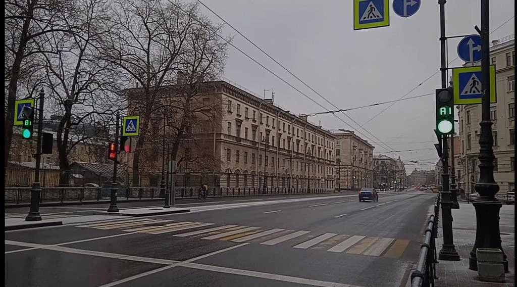 Новый светофор установили на перекрестке Суворовского и Кавалергардской - tvspb.ru