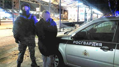 Двое судимых петербуржцев годами прятались от полиции и попались на мелочи