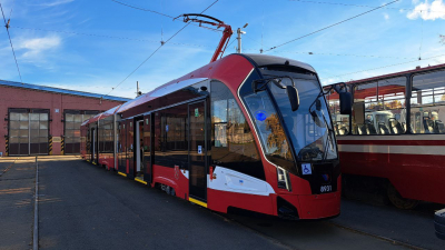 Движение трех трамваев по Заневскому проспекту прервется на месяц