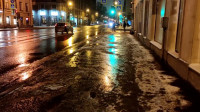 Дороги Петербурга убрали после ночного снегопада
