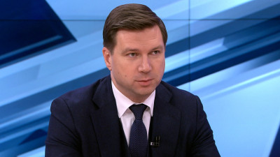 Николай Линченко наградил лучших строителей Петербурга