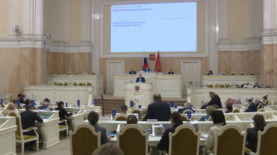 В ЗакСе обсудили льготы арендаторам городской земли