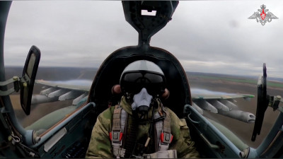 В Минобороны показали кадры боевой работы российских штурмовиков Су-25