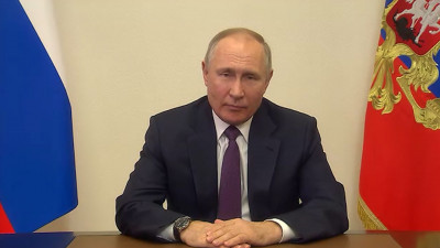 Путин поздравил «Росатом» с 15-летием