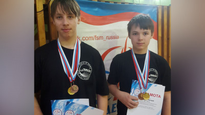 Петербургские школьники стали чемпионами России по спортивному мечу