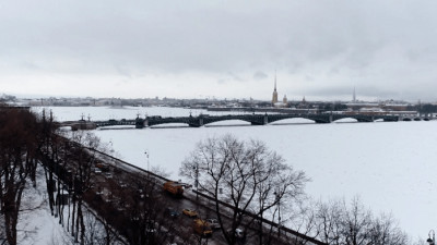 В Петербурге за половину декабря выпало 69% месячной нормы снега