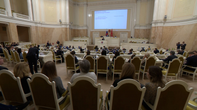 Петербургский ЗакС подвел итоги года