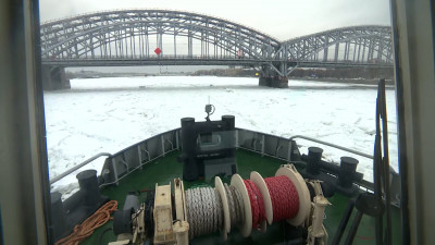 Экипаж ледокола «Невская застава» провел учения в акватории Невы