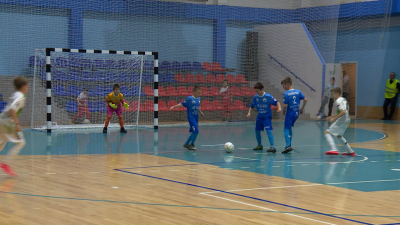 В Петербурге прошел XIX мини-футбольный турнир для сирот