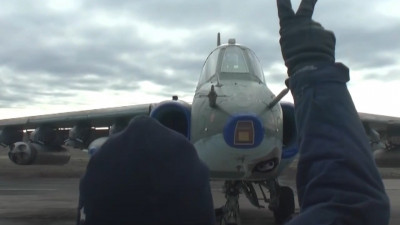 Минобороны показало кадры ракетных ударов по бронированной технике ВСУ