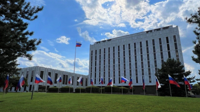 В посольстве России назвали новые санкции США попыткой «очернения неугодных»