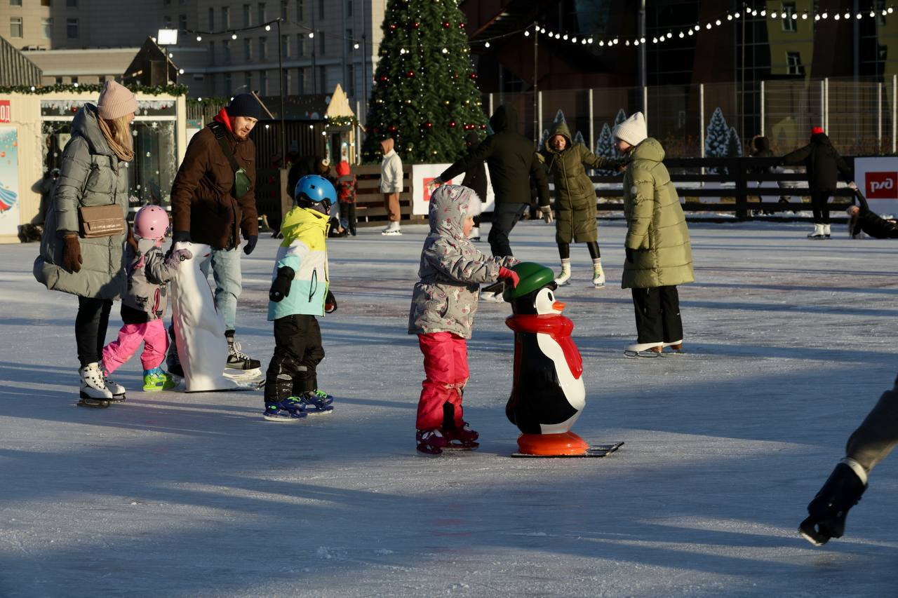 каток в гостином дворе санкт петербург