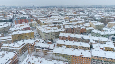 В Петербурге всего за несколько часов выпало больше 7 сантиметров снега