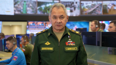 Шойгу поздравил российских военных с наступающим Новым годом