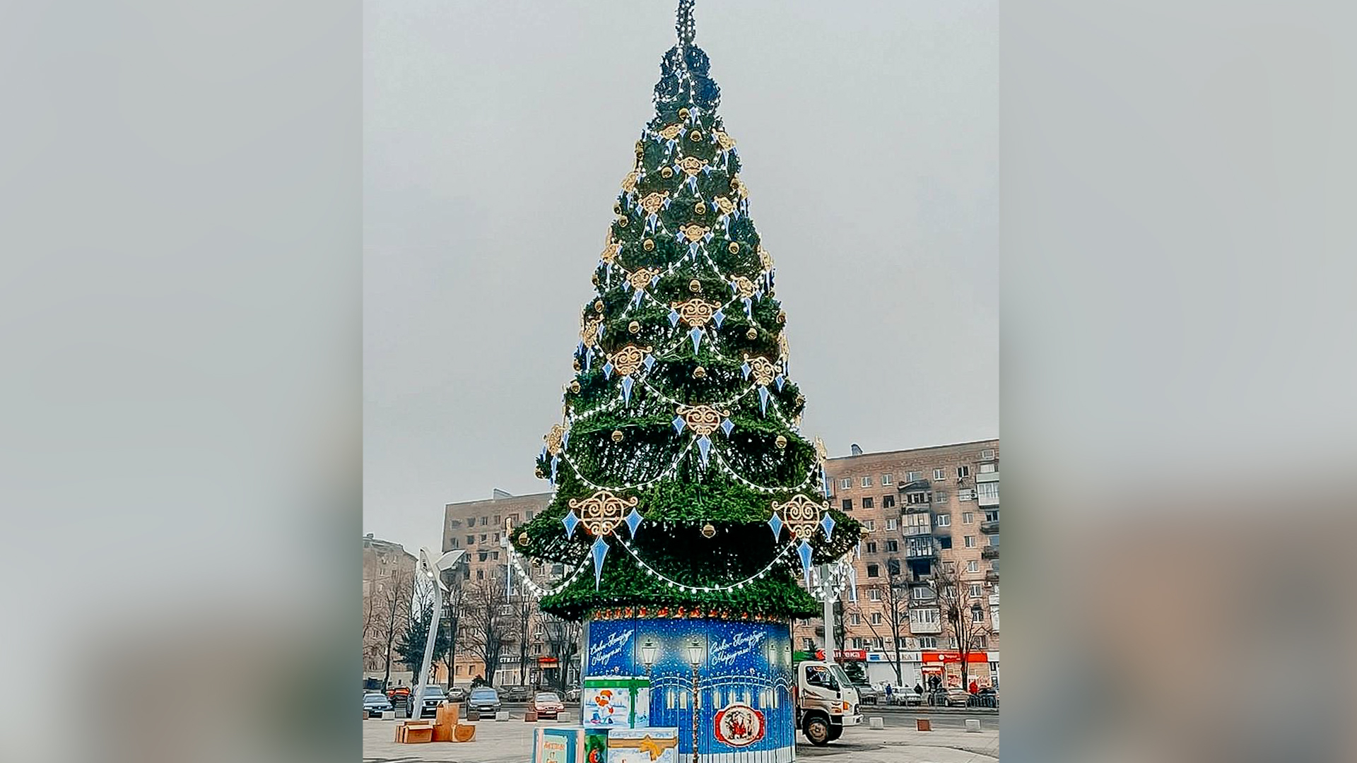 площадь свободы в мариуполе