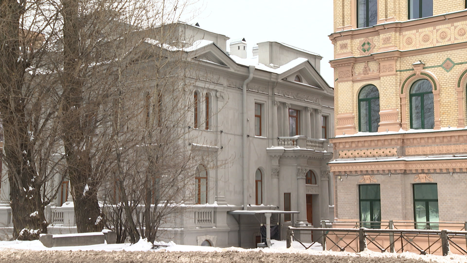 Петербургский инвестор превратил библиотеку Колобовых в офисы по программе  «Рубль за метр» | Телеканал Санкт-Петербург