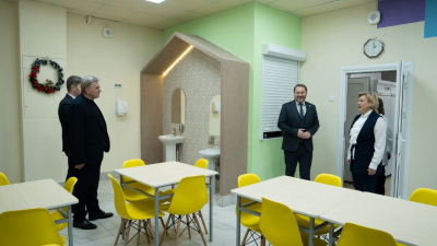 Александр Бельский навестил детей в социальном приюте «Транзит»
