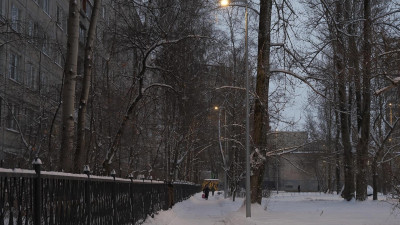 В квартале у метро «Проспект Славы» установили 392 светильника