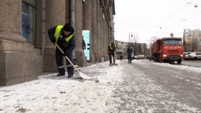 Петербургские коммунальщики будут работать без выходных в праздники