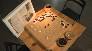 Раскачаем ум! Постигаем го — одно из четырёх благородных искусств Китая