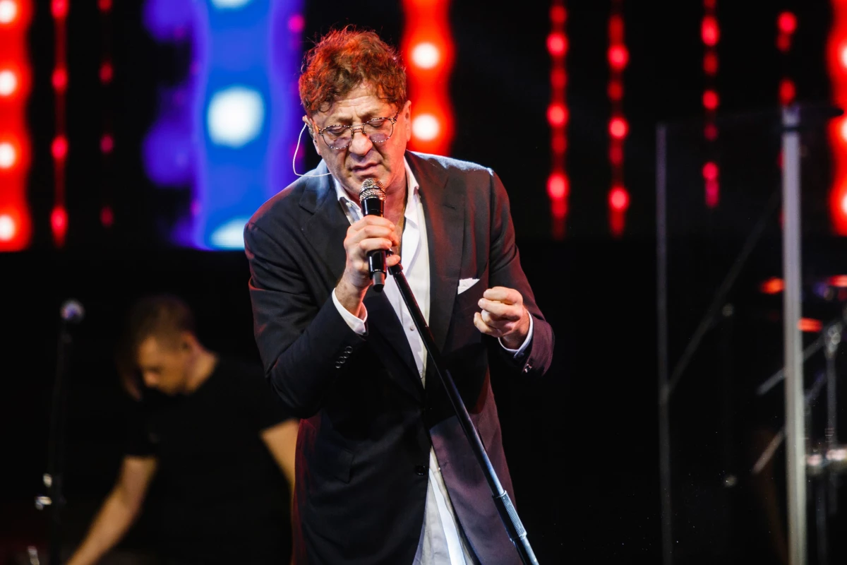 Адвокат избитого Лепсом петербуржца назвал причину драки - tvspb.ru