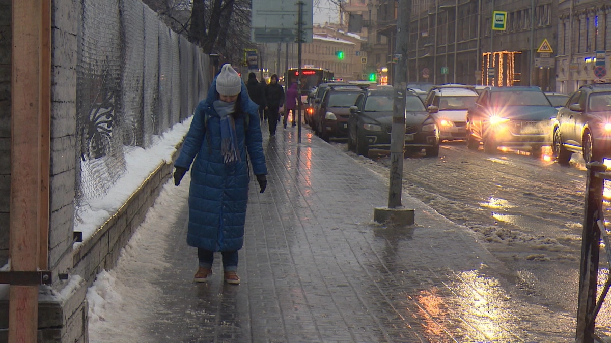 Дожди, мокрый снег и похолодание обещают петербуржцам 26 января - tvspb.ru