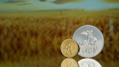 ЦБ выпустил инвестиционные монеты «Георгий Победоносец» и «Золотой червонец»