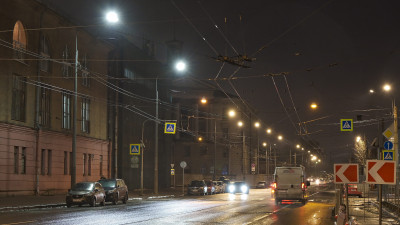 На улице Профессора Качалова обновили систему освещения