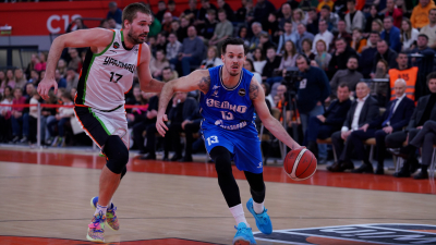 Баскетбольный «Зенит» победил «Уралмаш» в четвертьфинале Кубка России