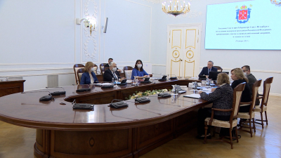 Александр Беглов провел первое заседание Совета по оказанию поддержки участникам СВО и членам их семей