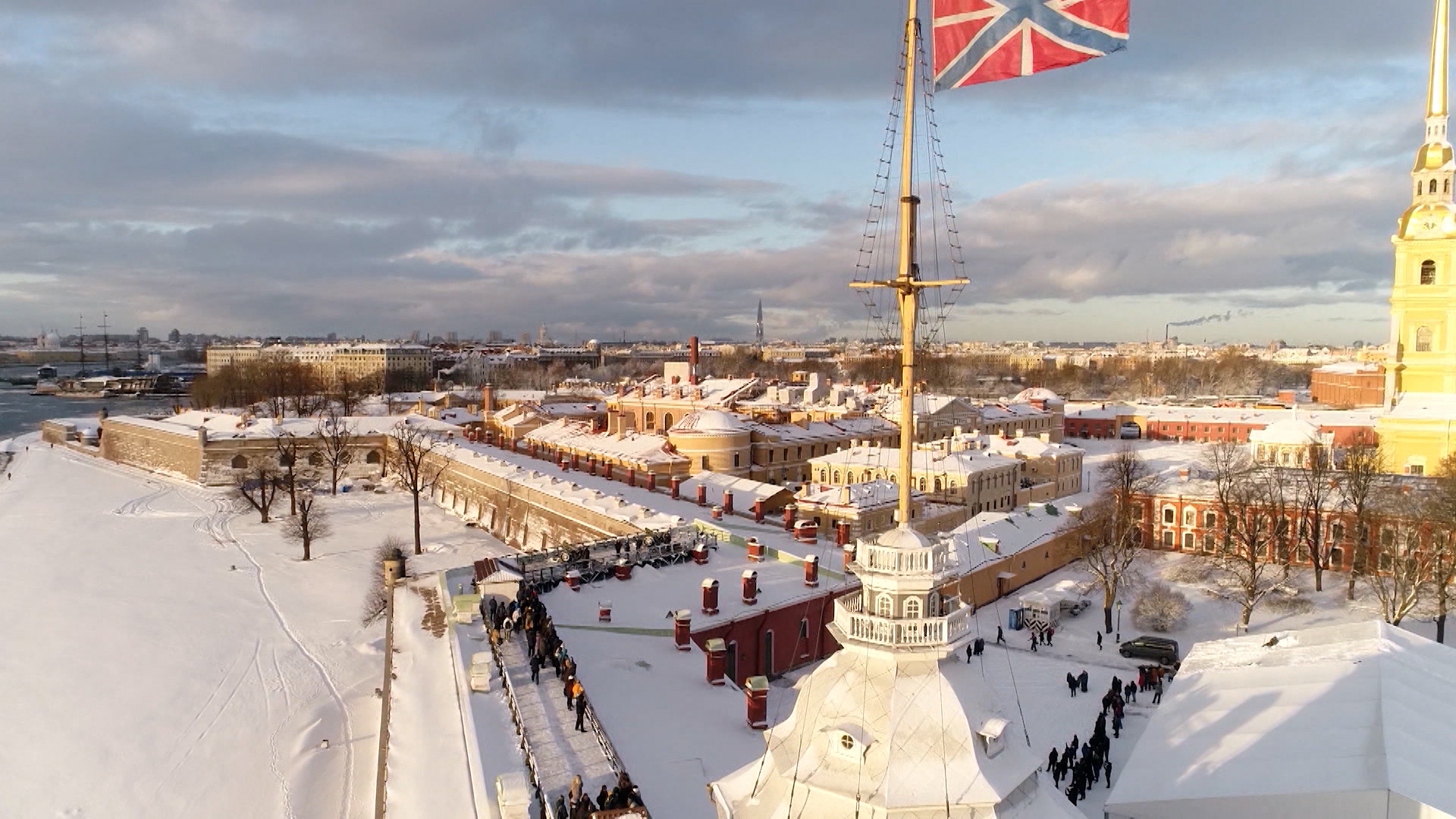 Морозы и солнце вернутся в Петербург к концу рабочей недели