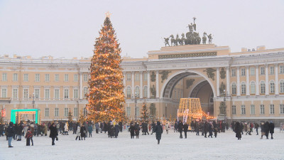 Петербург в новогодние праздники посетили более 1 млн туристов