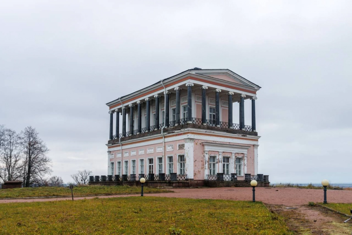 Дворец Бельведер в Петергофе сдадут в аренду на 10 лет - tvspb.ru