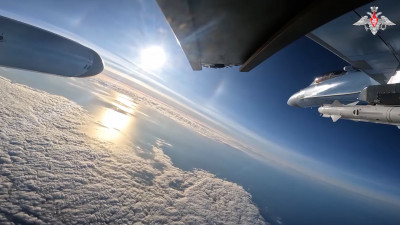 Российские Су-35С поддержали авиацию при нанесении ударов по объектам ВСУ