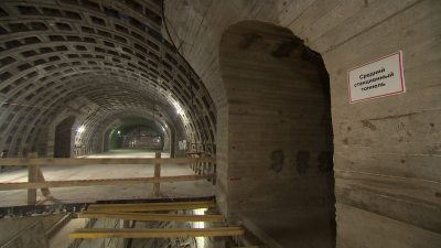 В Петербурге проверили качество строительства и реконструкции четырех станций метро
