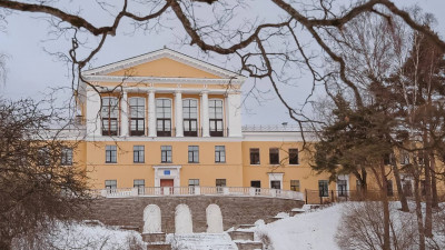 Бассейны, стадион и детская площадка появятся в обновленном лицее в Зеленогорске