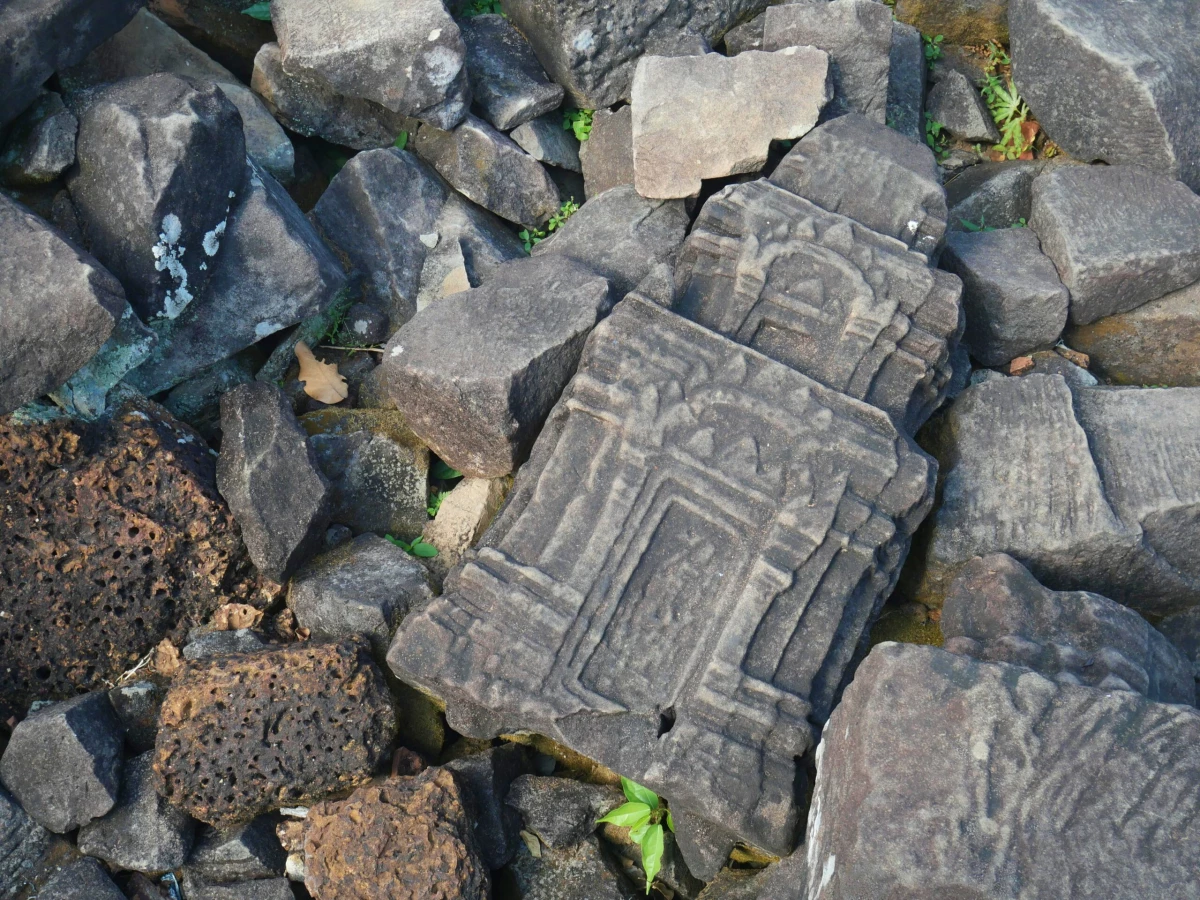 Ученые нашли самый древний в мире рунический камень - tvspb.ru