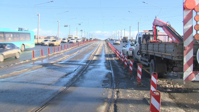 На мосту Александра Невского создадут выделенную полосу для трамваев на время ремонта «Ладожской»
