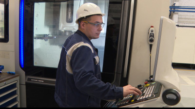 Петербург стал лидером среди городов по спросу на специалистов рабочих профессий